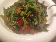 -三个大叔烤羊肉串·炭炉砂锅菜(西三旗店)