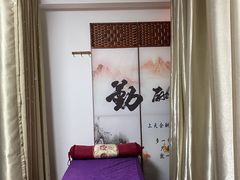 -佰推·肩颈腰·推拿理疗(湾悦城店)