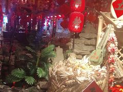 -鱼满舱·鲜活海鲜·正宗鲁菜