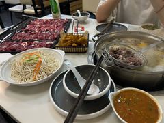 -三头牛·潮汕牛肉生蚝火锅 (夏湾店)