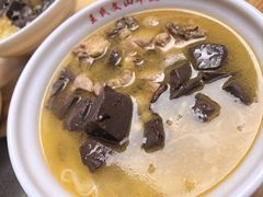 -文山荷鲜居(翠湖店)