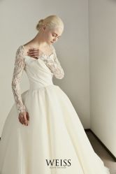 -Renee芮亦婚纱(原丽莎)