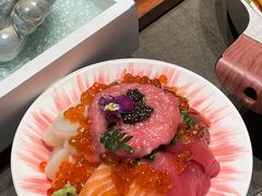 -蟹犇前•帝王蟹雪蟹(陆家嘴店)