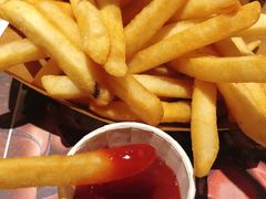 -The Habit Burger Grill 哈比特汉堡(复兴soho店)