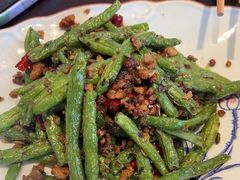 -川流不息·地道川菜·小龙虾(松东路店)