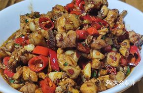 Spicy Stir-Fried Young Chicken