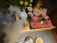 -铭牛烧肉·和牛海鲜自助(高新月牙湖店)
