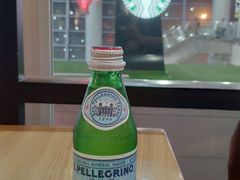 -星巴克(西安机场1店T3到达店)