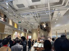 大堂-七鲜超市(瑞虹天地太阳宫店)