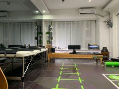 -简·无界健身工作室·运动康复·体态(石厦店)