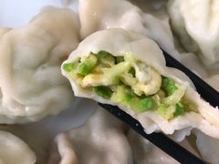 -孖妹上肉饺子馆