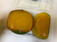 -志龙皇冠吃货椰子铺