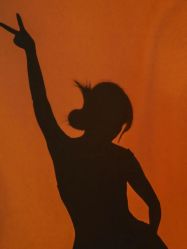 -CASTER跳舞俱乐部