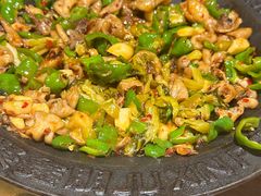 -聚鑫朋酸菜肥肠(文艺路口店)