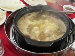 -花苑美食横琴生蚝火锅(拱北粤华路店)