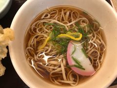 热荞麦面-天ぷら定食まきの(難波千日前店)