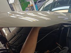 -鲨鱼皮汽车凹陷玻璃修复(静安店)