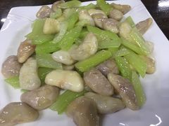 西芹炒红菱-协和菜馆(凤凰街店)