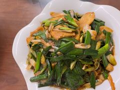 -胡子饮食店