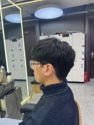 -藤野造型烫发染发