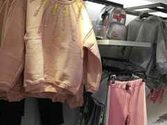 -ZARA(熙地港店)
