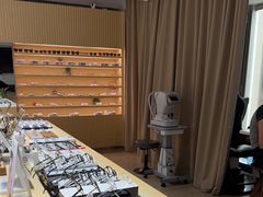 -鲸渝眼镜·浅目视光(春熙路店)