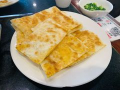 菠萝飞饼-老来福·非遗酸汤兔(凯旋路店)