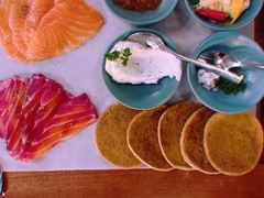 主厨特制三文鱼拼盘-EN SPACE恩空间