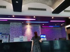 -桔子酒店(上海西藏北路地铁站店)