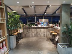 -HIGH FIVE哈福手工汉堡(桂林路店)