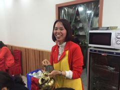 -乡土特色.冷锅鱼.牦牛肉汤锅