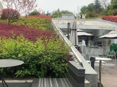 -UNI UNI(环亚凯瑟琳店)