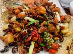 金殿花椒鸡-滇香肴·云南菜蒸汽石锅鱼(云南北路店)