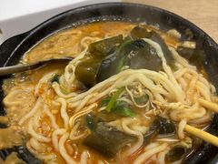 -曹宝林砂锅麻辣烫(星光路店)