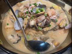 -五谷丰登农家院·地道胶东菜·海鲜烧烤(威海店)