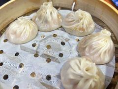 -莱莱小笼·乔艾