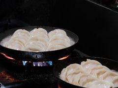 -无名氏宵夜小摊(祝家三姐妹馄饨店)