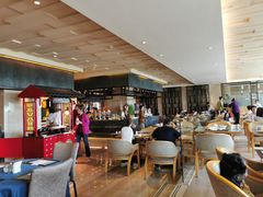 -天津梅江中心皇冠假日酒店