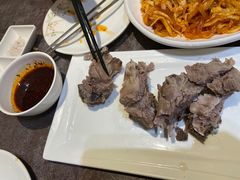 手抓羊肉半斤-贯贯吉·清真餐厅(浙江中路店)