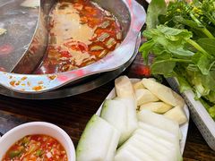 -顺水湾·牛肉牛杂火锅(驾鹤店)