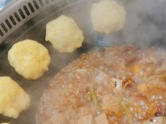 -哈尔滨烧烤·山河村铁锅炖(交大店)
