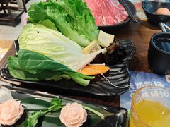 -呷哺呷哺 小火锅 (浦东新欧尚超市店)