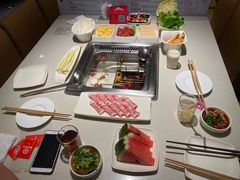 -海底捞火锅鲜切牛肉主题店(长寿路店)