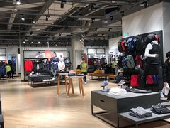 -NIKE品牌体验店(苏州中心店)