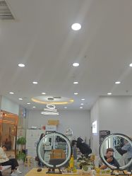 -藤野造型烫染·漂发