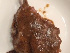 -荣誉国际酒店-云顶旋转餐厅