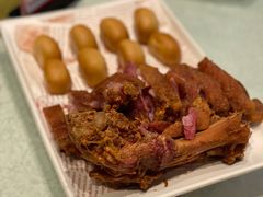 香酥咸蹄膀-小舟山海鲜