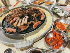 -安小胖韩国烤肉(财富广场画苑小区店)