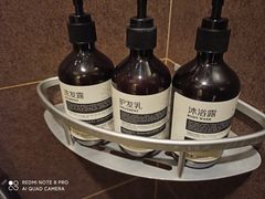 -西安大雁塔科技大学地铁站亚朵酒店