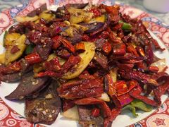 -巴特餐饮6加1音乐餐吧·新疆菜